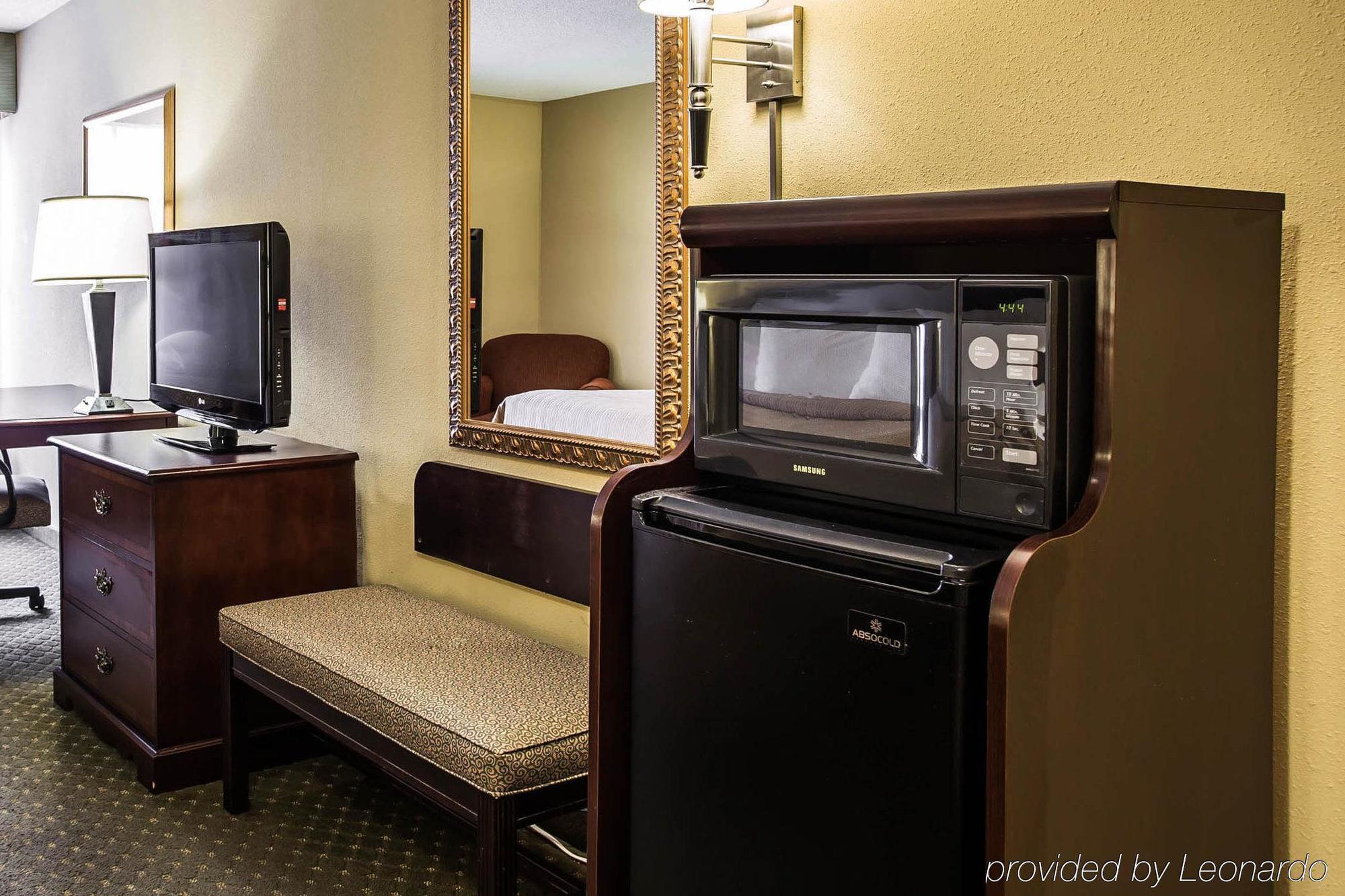 Quality Inn At The Park Fort Mill Εξωτερικό φωτογραφία
