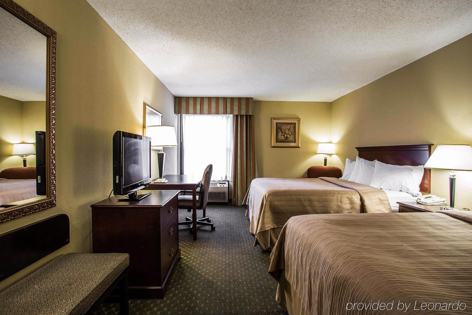Quality Inn At The Park Fort Mill Εξωτερικό φωτογραφία