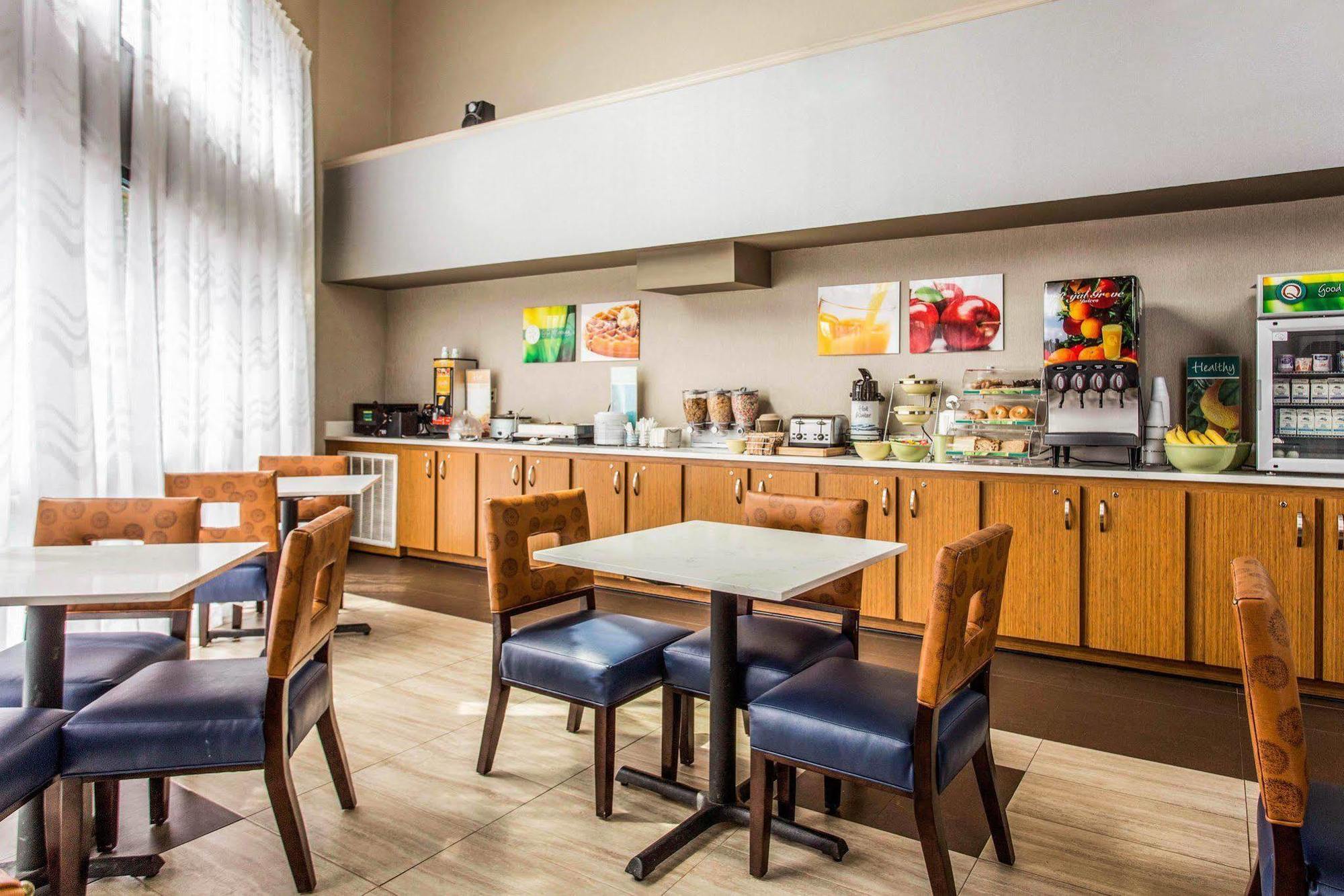 Quality Inn At The Park Fort Mill Εξωτερικό φωτογραφία