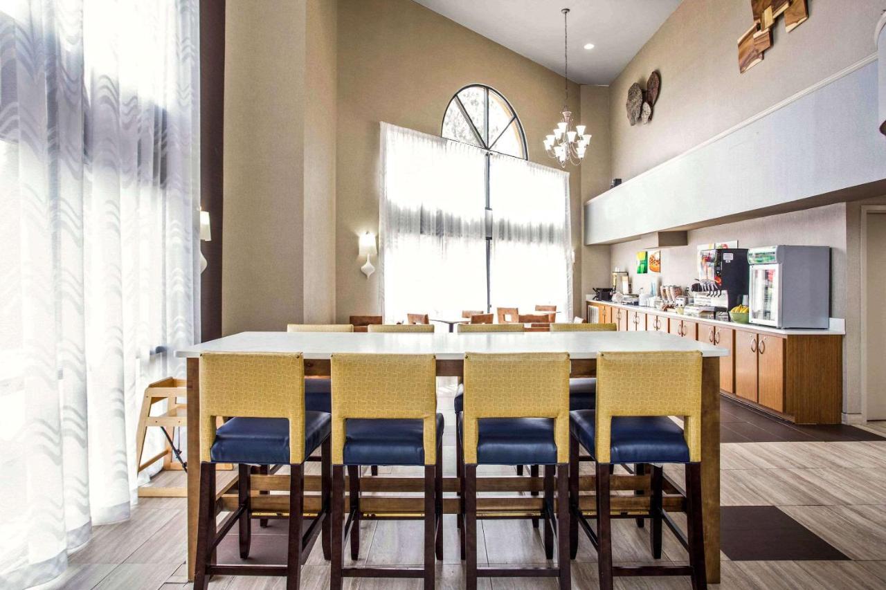 Quality Inn At The Park Fort Mill Εξωτερικό φωτογραφία
